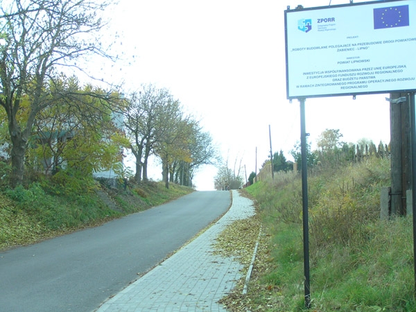 Przebudowa drogi powiatowej Żabieniec – Lipno zakończona