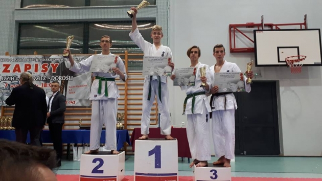 Szymon Majewski po raz kolejny zdobywcą Pucharu Polski Juniorów w kumite - 60kg