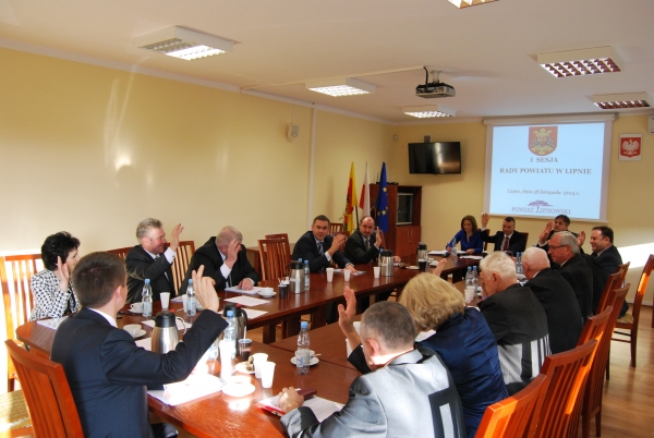 Zawiadomienie o II sesji Rady Powiatu w Lipnie