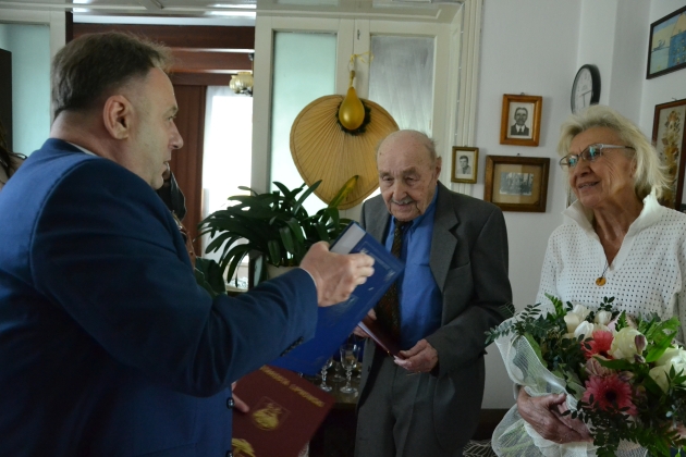 Starosta Lipnowski złożył życzenia dostojnemu jubilatowi w Skępem