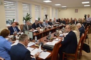 IX sesja VII kadencji Rady Powiatu w Lipnie. Starostwo Powiatowe w Lipnie