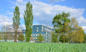 Widok na budynek spółki Szpital Lipno