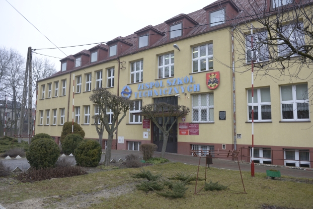 Budynek Zespołu Szkół Technicznych im. Ziemi Dobrzyńskiej  w Lipnie