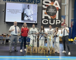 Zawodnicy oraz opiekunowie LKKK