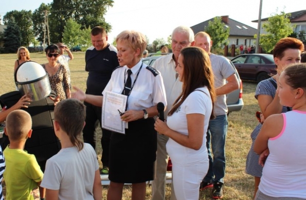 O... miłości i wariatach podczas pikniku w Grochowalsku