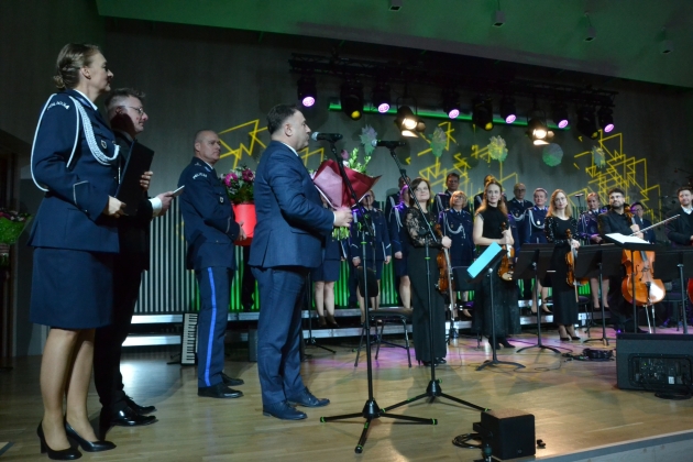Jubileusz 100-lecia kobiet w Policji zakończony wyjątkowym koncertem w Lipnie