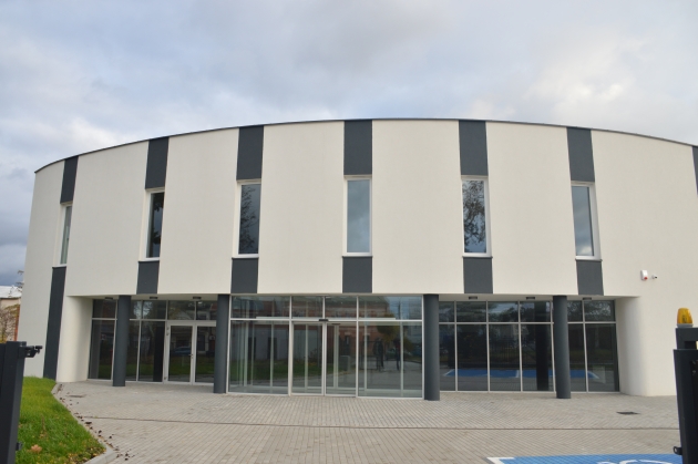 Nowy budynek Publicznej Szkoły Muzycznej I stopnia w Lipnie - widok z zewnątrz