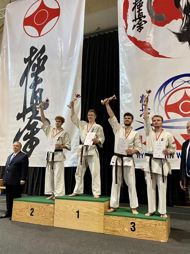 Szymon Majewski złotym medalistą Akademickich Mistrzostw Polski w Karate Kyokushin !!!