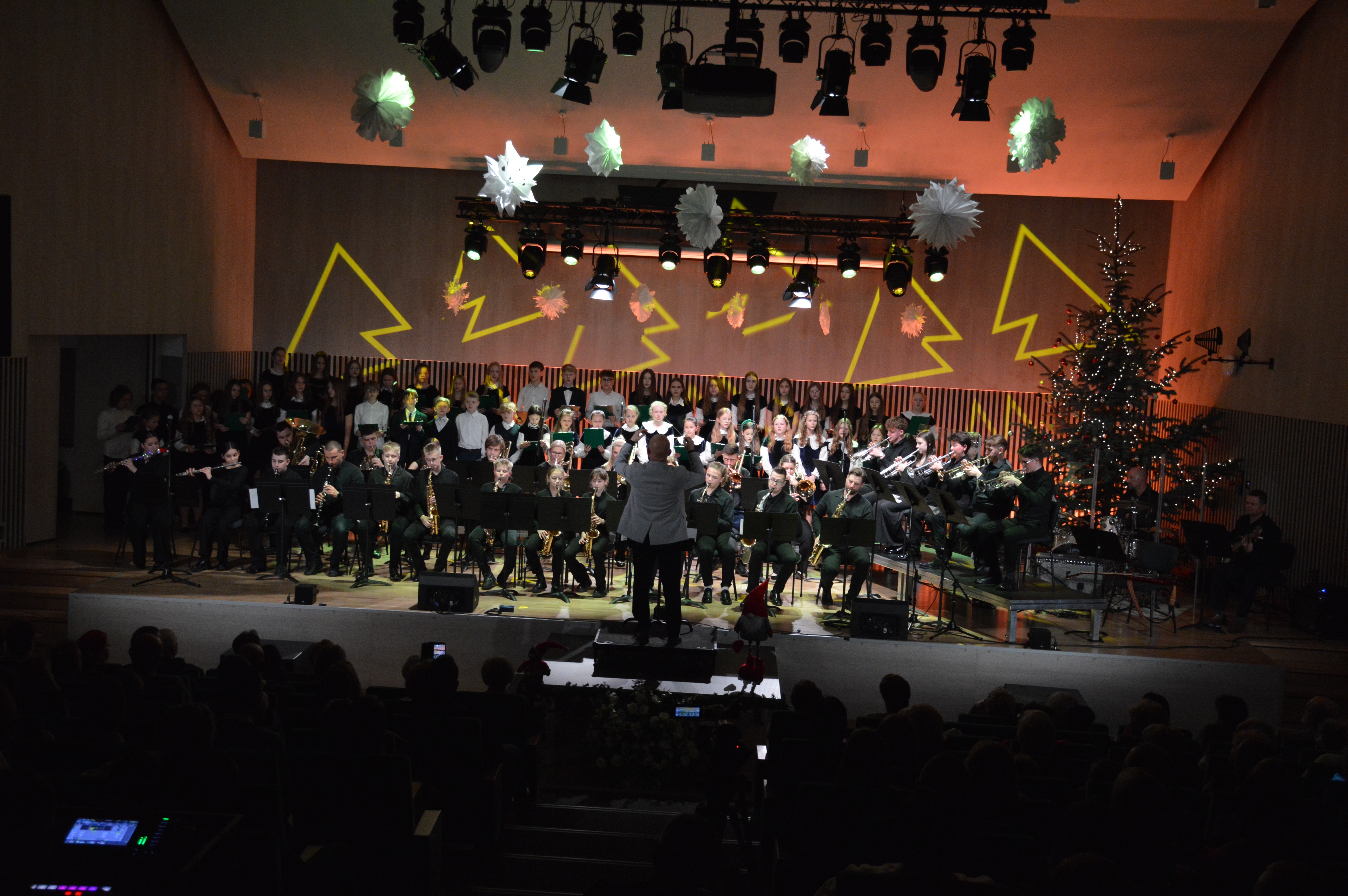 Koncert kolęd w Publicznej Szkole Muzycznej I Stopnia w Lipnie