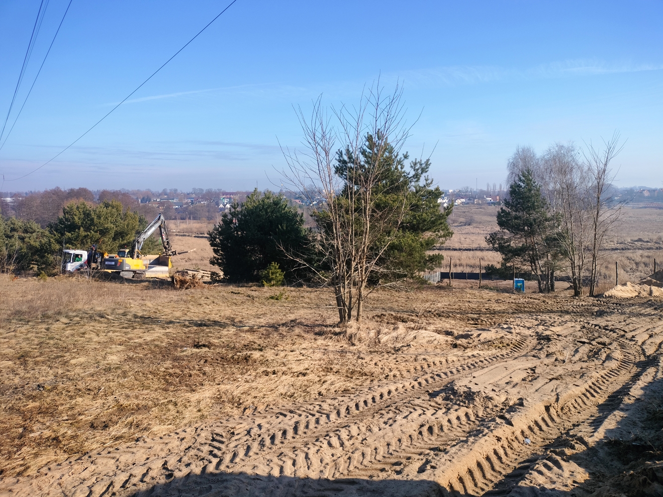 Maszyny na placu budowy – rozpoczęły się pierwsze prace