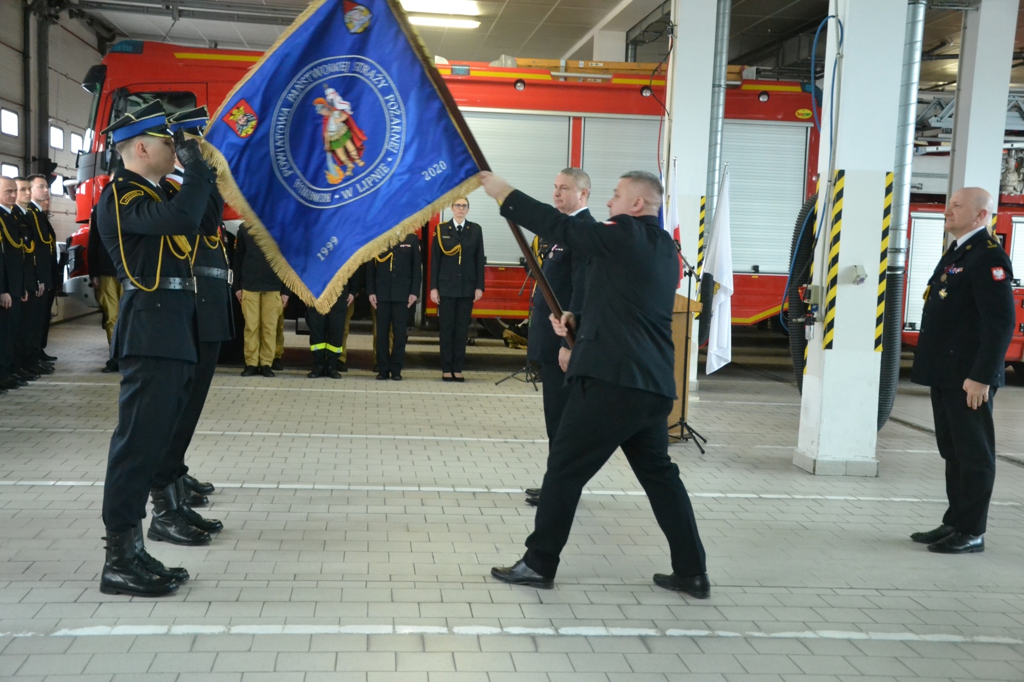Uroczysta zmiana na stanowisku Komendanta Powiatowego PSP w Lipnie